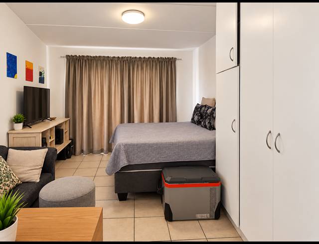 1 BEDROOM APARTMENT FOR SALE IN GOODWOOD ESTATE
